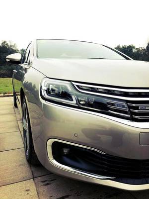 月销215台，产品力不输雅阁，为何雪铁龙C6车主感叹 神龙汽车不懂营销？